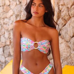 Colorful Strapless Bikini with Ring Detail